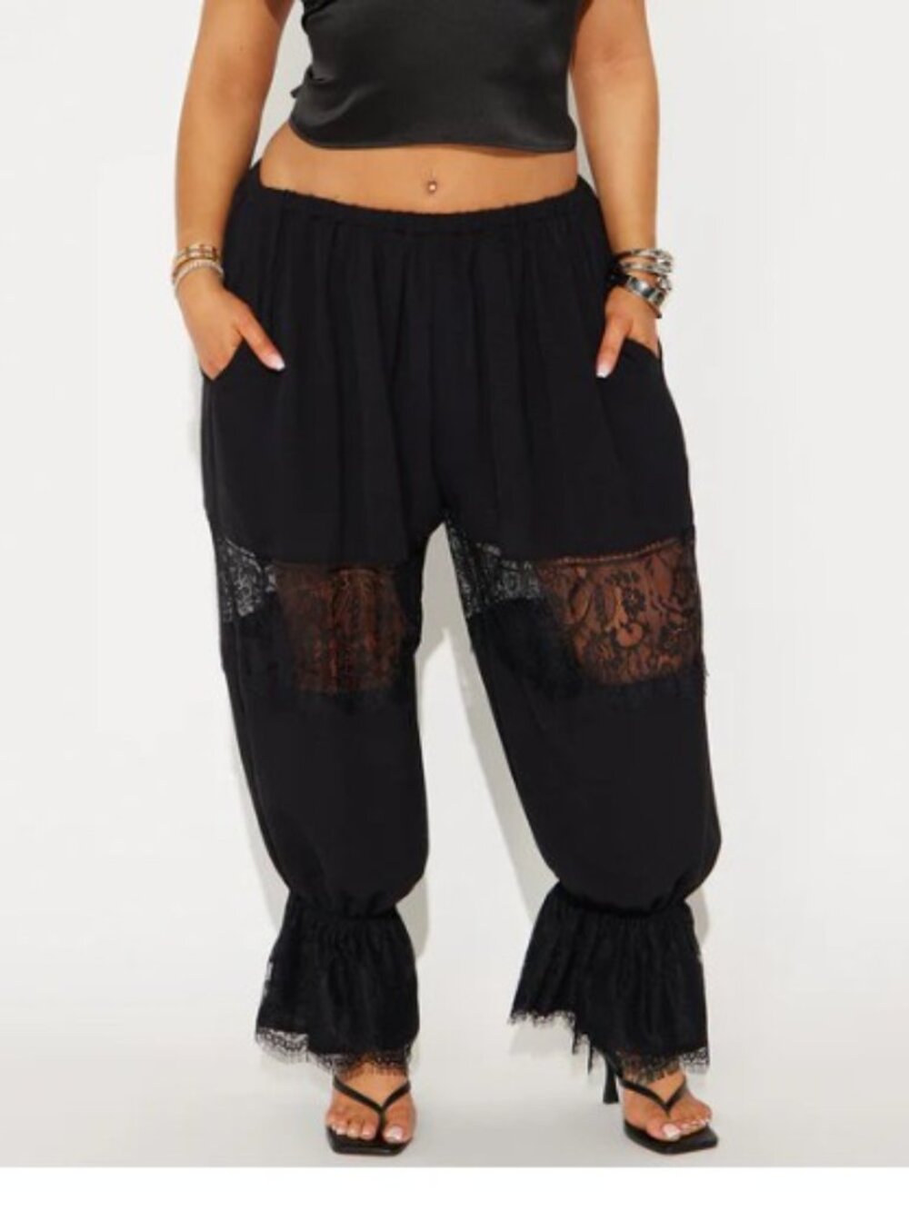 SEXY🔥 Black Cropped Pant w/ Lace Inserts